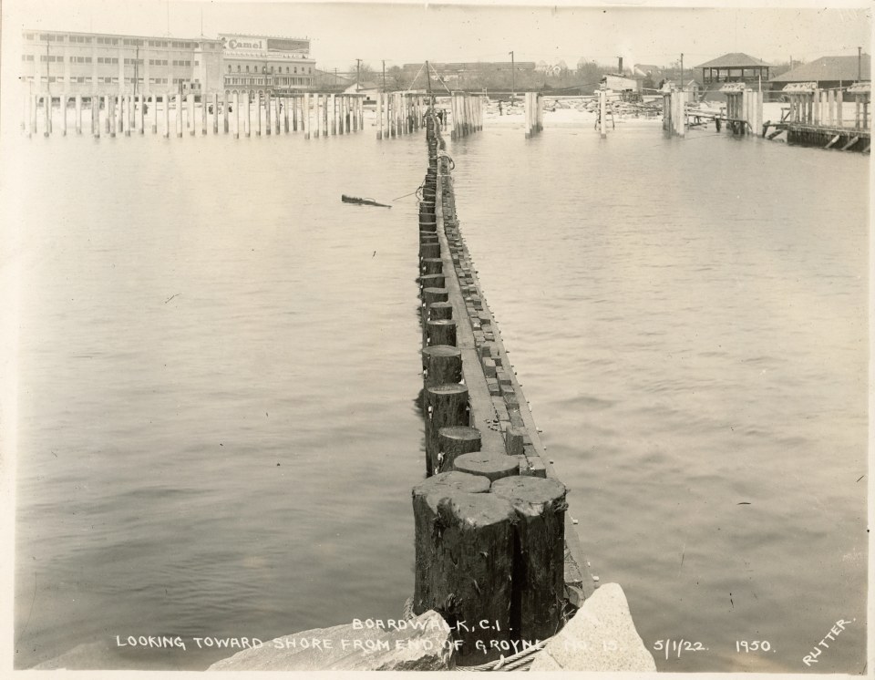 EDWARD RUTTER PHOTOS OF CONSTRUCTION OF CONEY ISLAND BOARDWALK 1921-1922