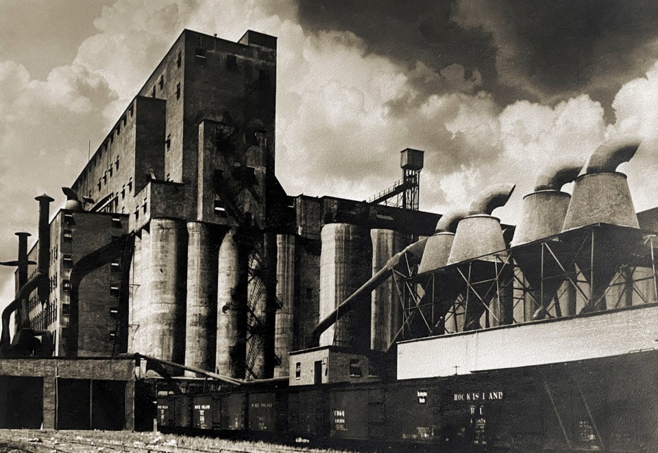 26.&nbsp;Margaret Bourke-White (American, 1904-1971), Rosenbaum Grain Elevators, Chicago, 1931