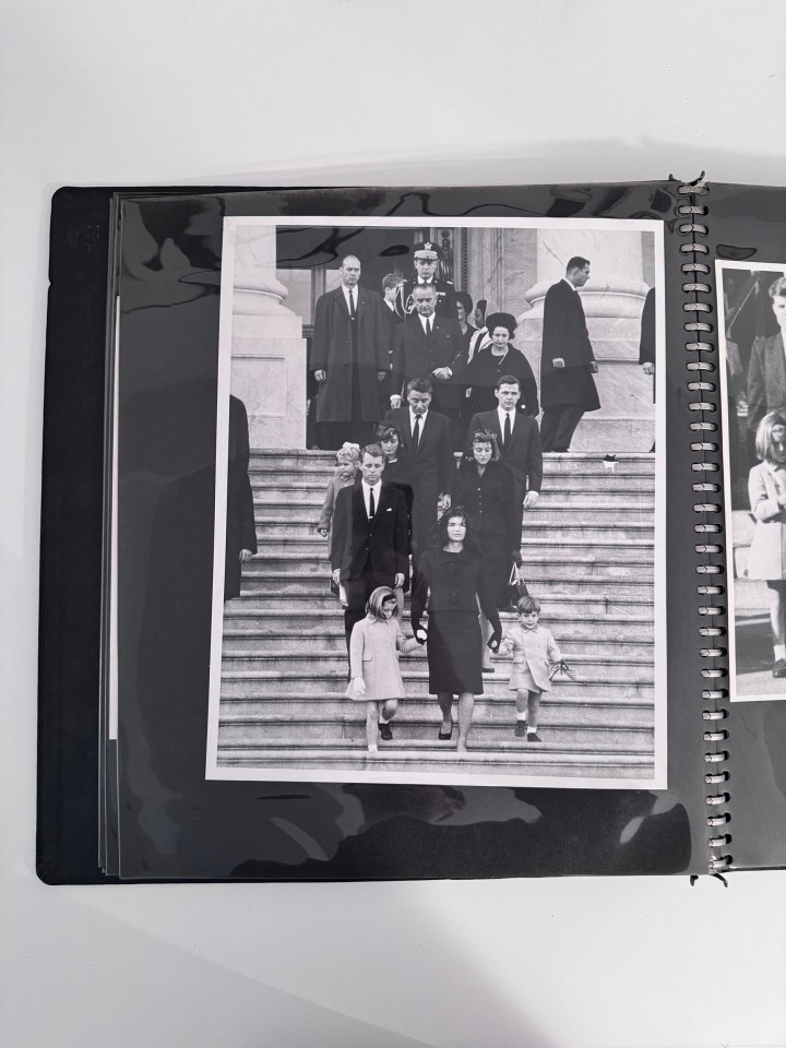 JFK ASSASSINATION ALBUM (26) SILVER GELATIN PRINTS