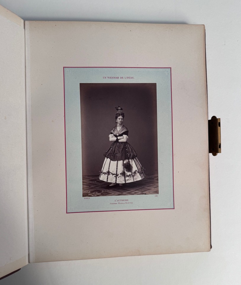 FEMALE PHOTOGRAPHER'S AUSTRIAN OPERA ALBUM - UN VIENNOIS DE L'ISERE - 14 MARCH 1868