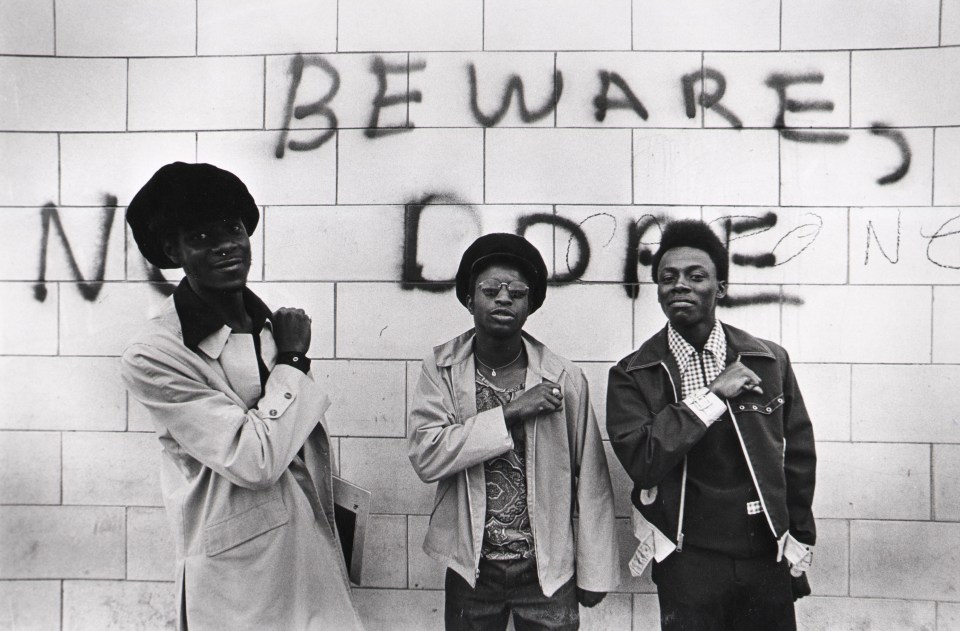 42. Ozier Muhammad, Beware no dope, Oak Lawn neighborhood of Chicago, c. 1970