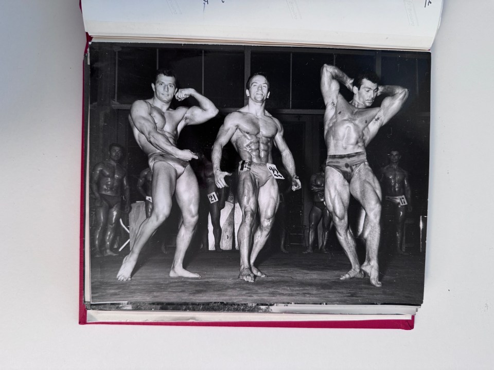 BODY BUILDING PHOTOGRAPH ALBUM 1959-1961