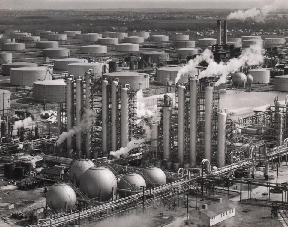 43.&nbsp;Russell Lee (American, 1903-1986), Humble Oil and Refinery, Baytown, Texas, 1949