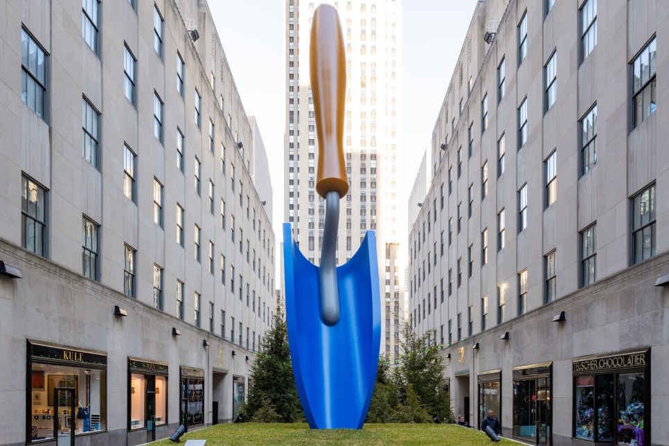 Shaye Weaver: &quot;A massive blue gardening tool is digging into Rockefeller Center right now&quot;