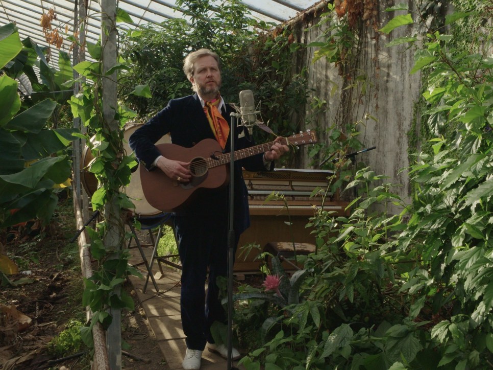 Ragnar Kjartansson | A Boy and a Girl and a Bush and a Bird