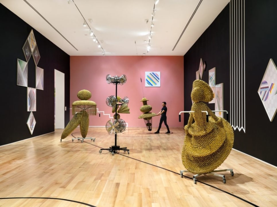 haegue yang participa en the bass museum of art - miami beach con su exposicion in the cone of uncertainty