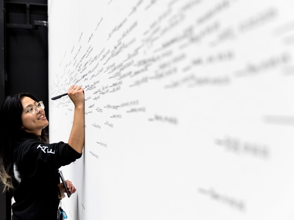 performance | measuring the universe de roman ondak