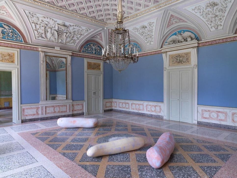 press: nairy baghramian - galerie marian goodman, paris