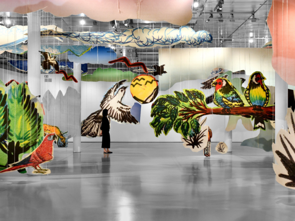 petrit halilaj - muy volcánico sobre esta pluma verde