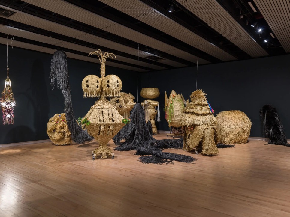 exhibition | haegue yang: quasi-heartland