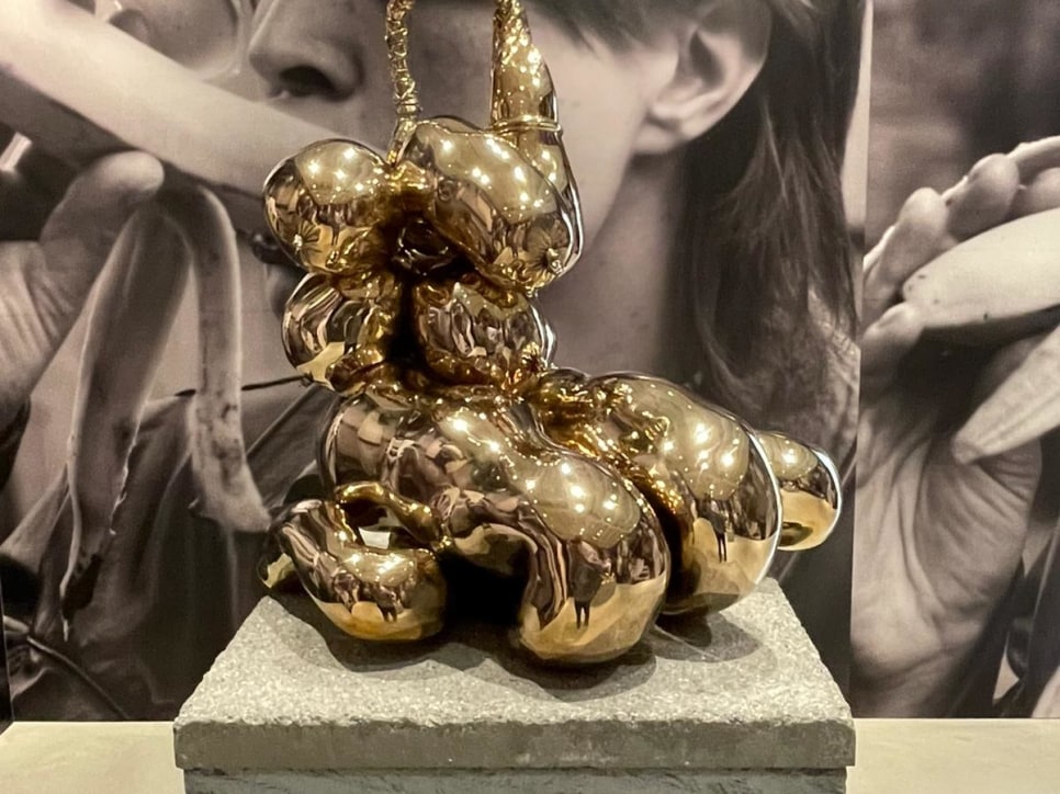 press: Subversive British Artist Sarah Lucas Shows that 'Sex is in Everything'