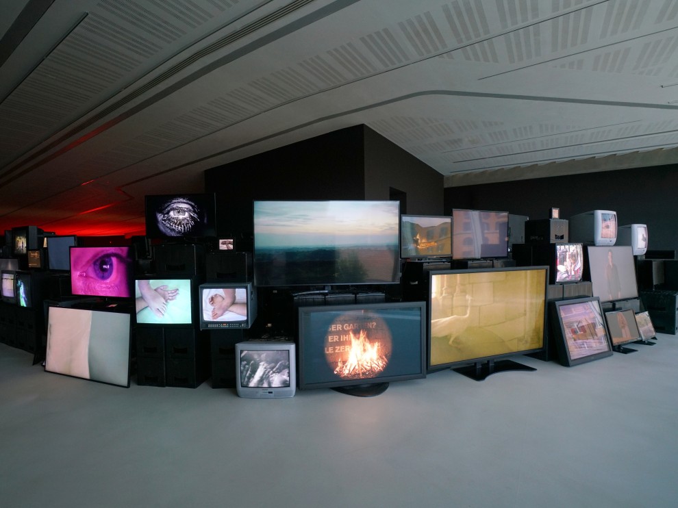 Douglas Gordon